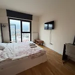Panoramic Penthouse In Diamond Of Apartment