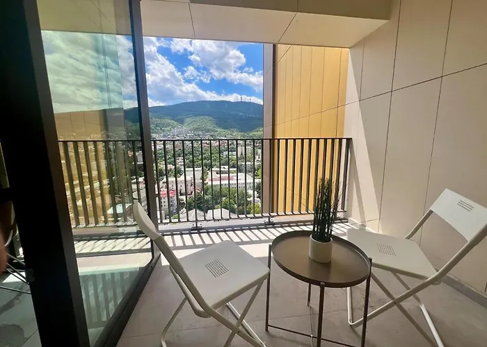 Panoramic Penthouse In Diamond Of Apartment *