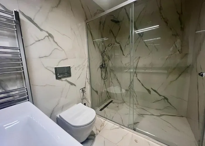 Panoramic Penthouse In Diamond Of Apartment