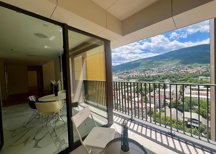 Panoramic Penthouse In Diamond Of Apartment Skopje