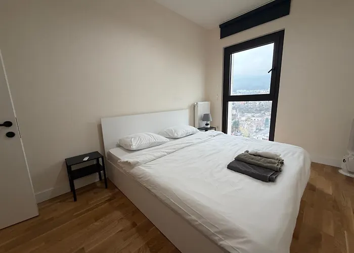 アパート Panoramic Penthouse In Diamond Of スコピエ